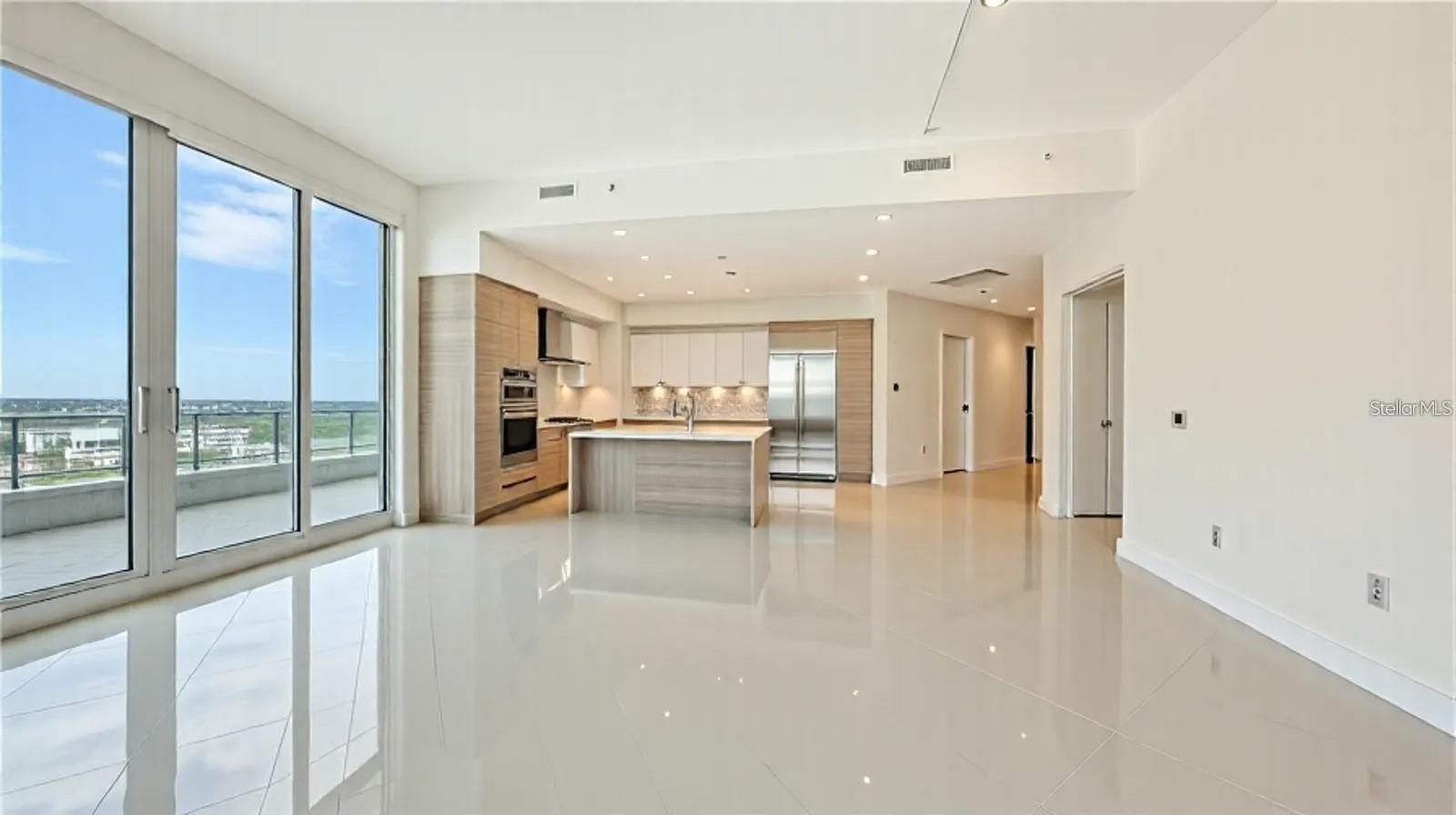 111 S PINEAPPLE AVE #1210, SARASOTA, FL, 34236