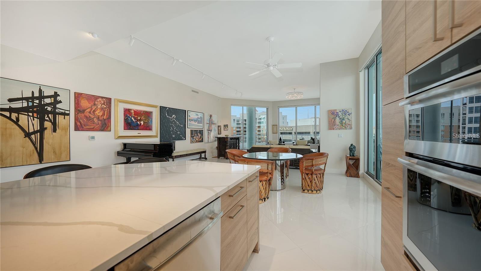 111 S PINEAPPLE AVE #1210, SARASOTA, FL, 34236