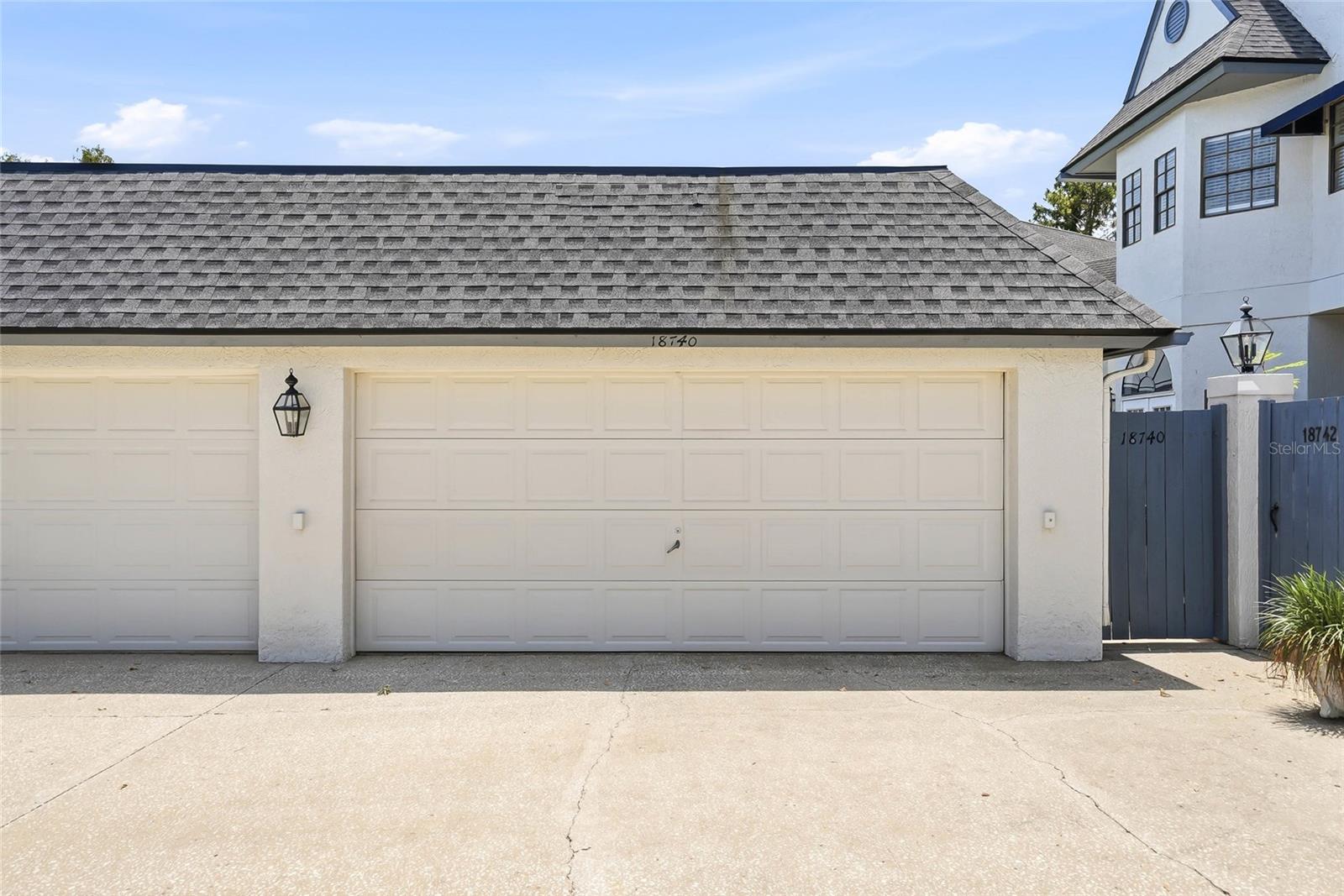 18740 WIMBLEDON CIR, LUTZ, FL, 33558