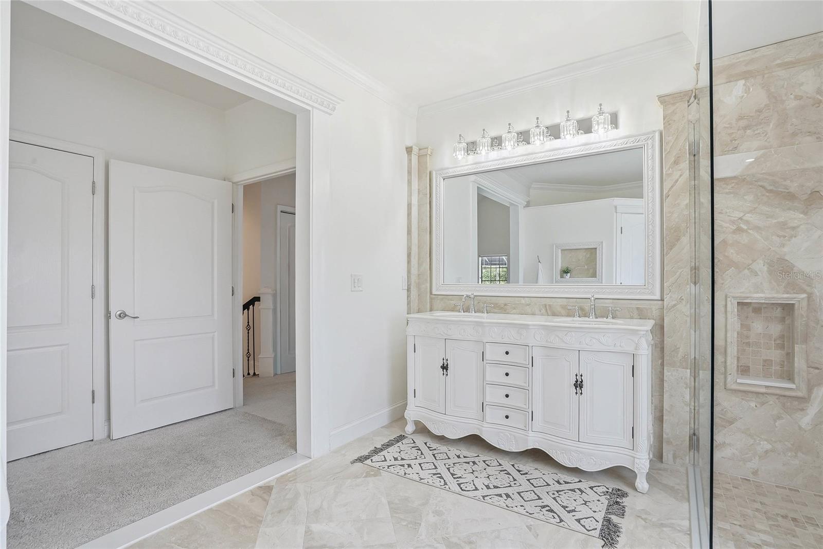 18740 WIMBLEDON CIR, LUTZ, FL, 33558