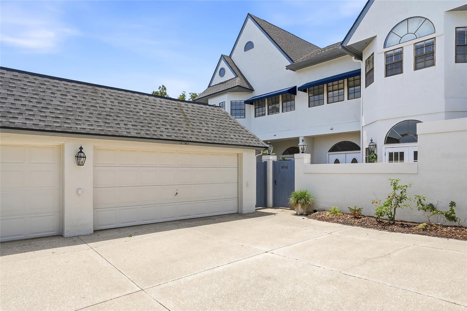 18740 WIMBLEDON CIR, LUTZ, FL, 33558