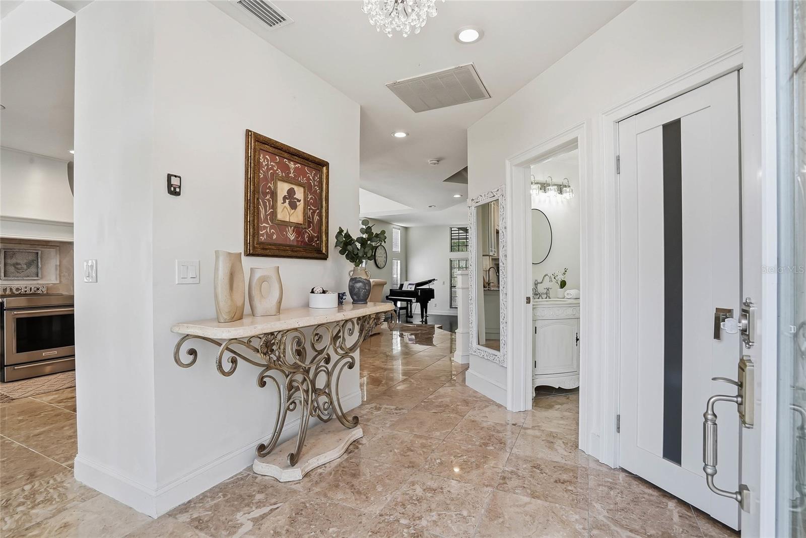 18740 WIMBLEDON CIR, LUTZ, FL, 33558