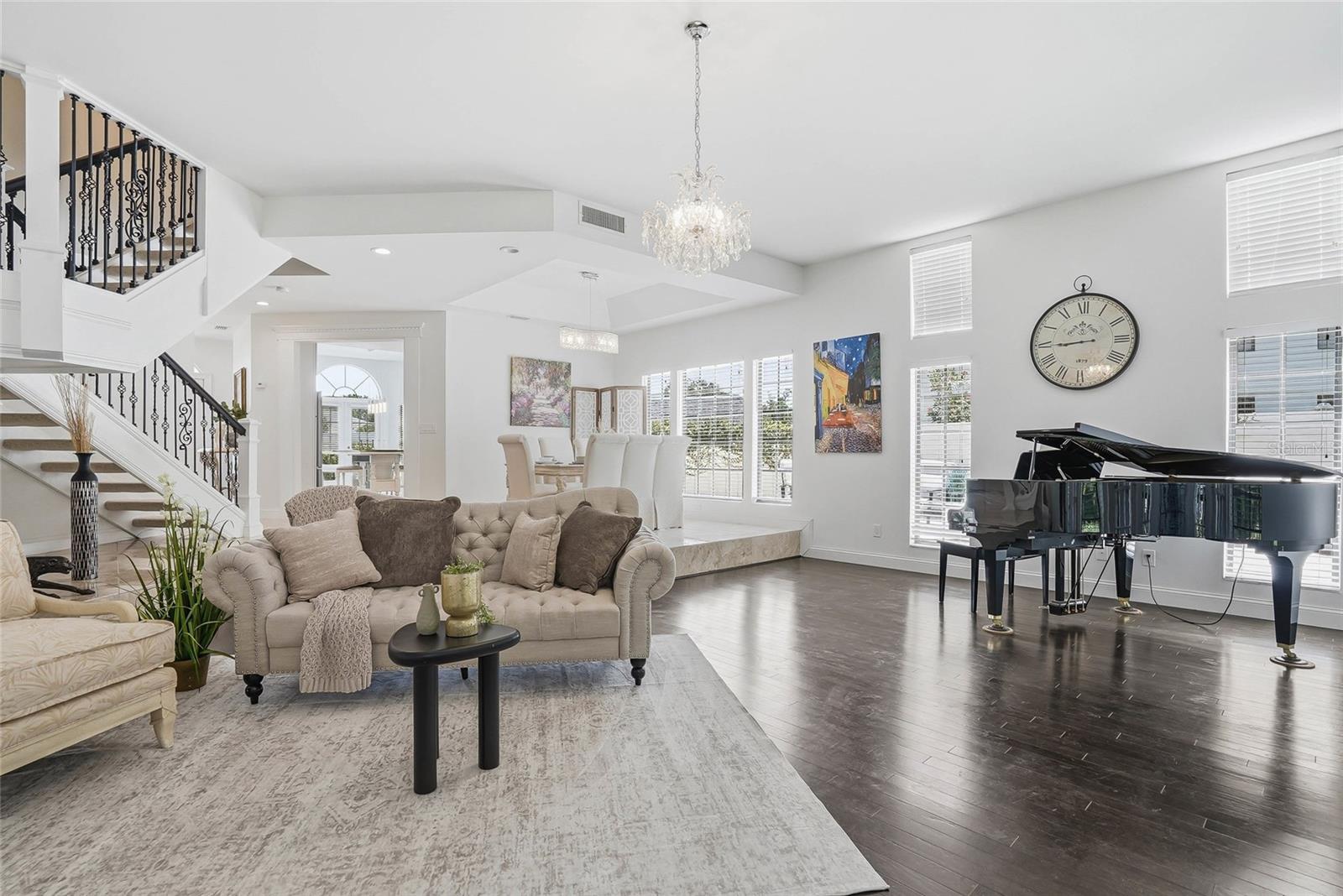 18740 WIMBLEDON CIR, LUTZ, FL, 33558