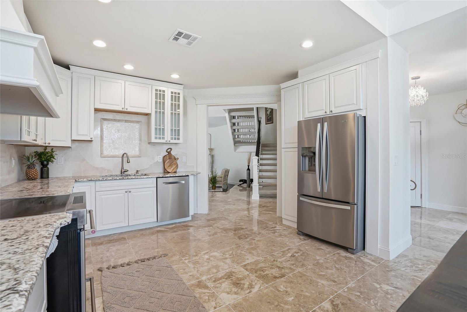 18740 WIMBLEDON CIR, LUTZ, FL, 33558
