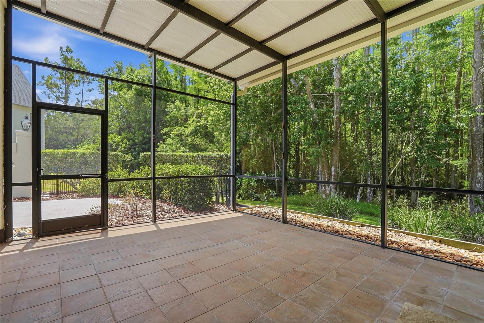 18740 WIMBLEDON CIR, LUTZ, FL, 33558