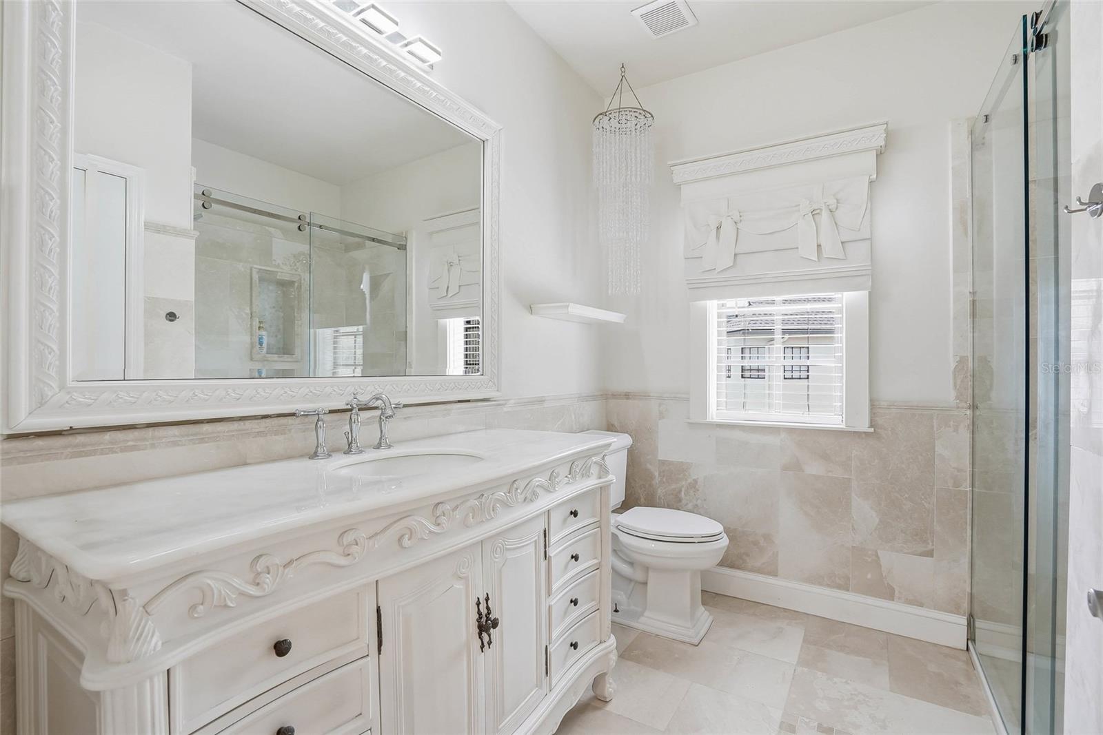 18740 WIMBLEDON CIR, LUTZ, FL, 33558