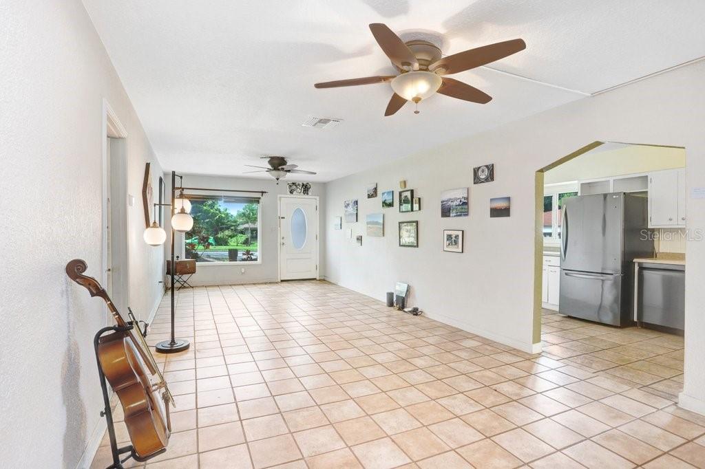 779 BAYOU BLVD S, ST PETERSBURG, FL, 33705