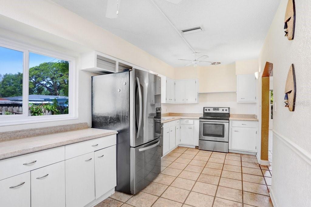 779 BAYOU BLVD S, ST PETERSBURG, FL, 33705