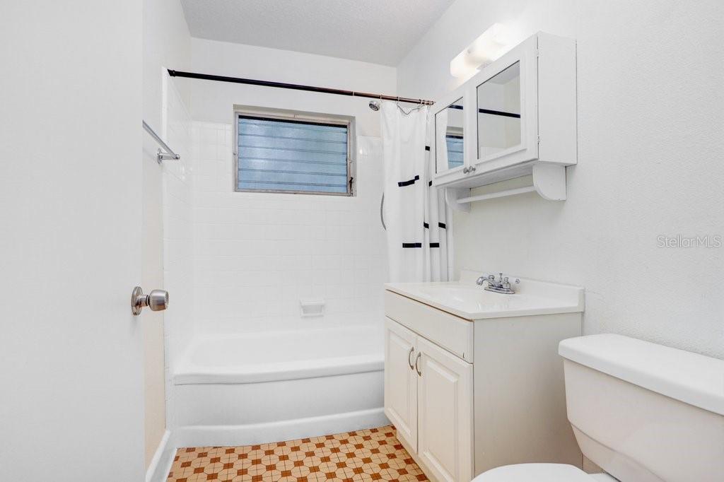 779 BAYOU BLVD S, ST PETERSBURG, FL, 33705