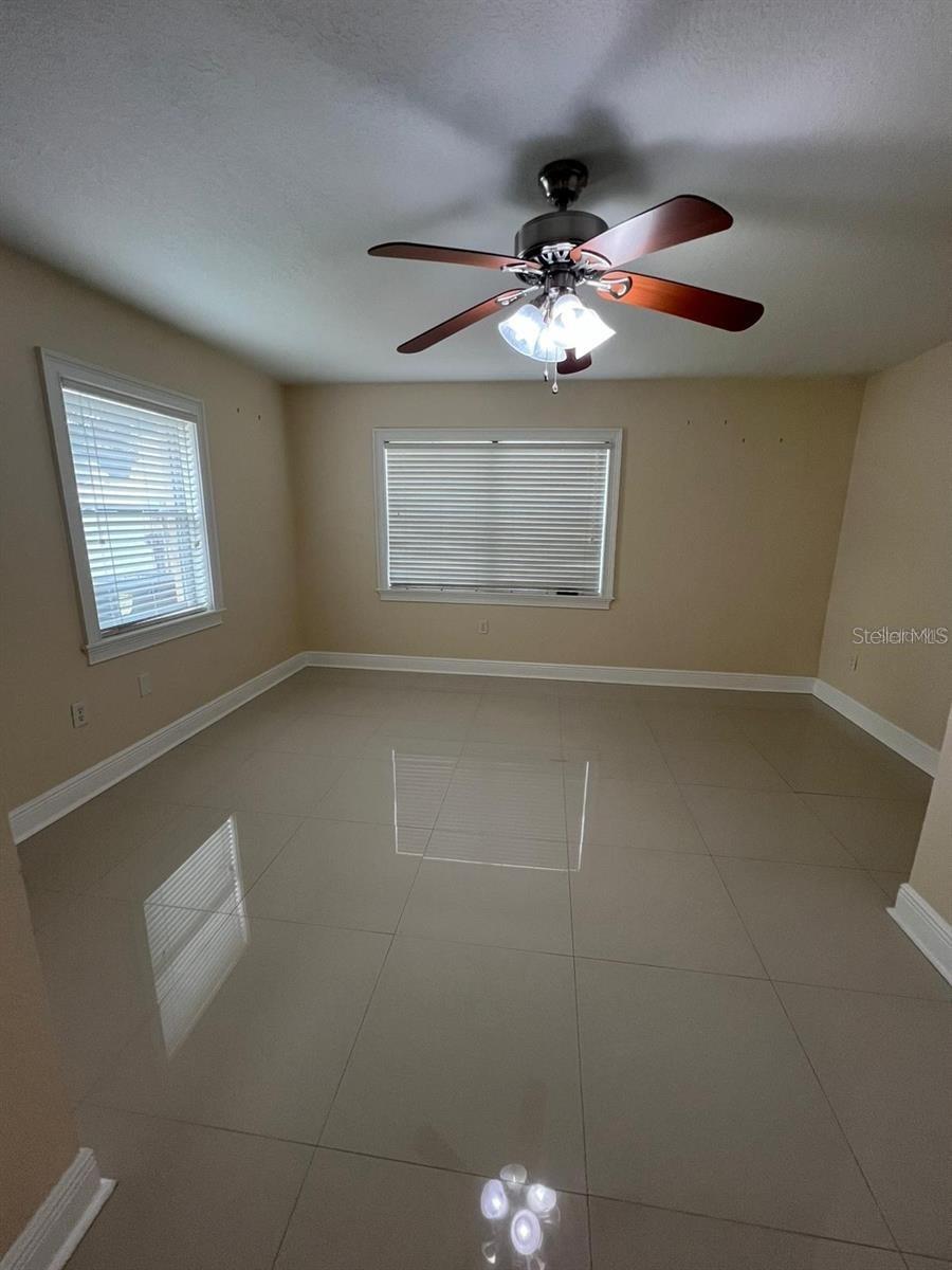 5602 JOYNER RD, TAMPA, FL, 33624