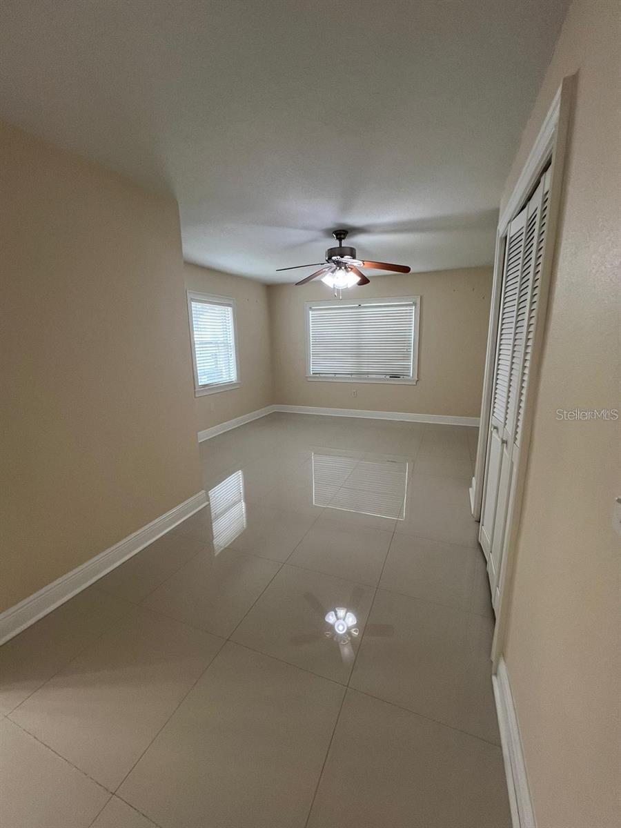 5602 JOYNER RD, TAMPA, FL, 33624