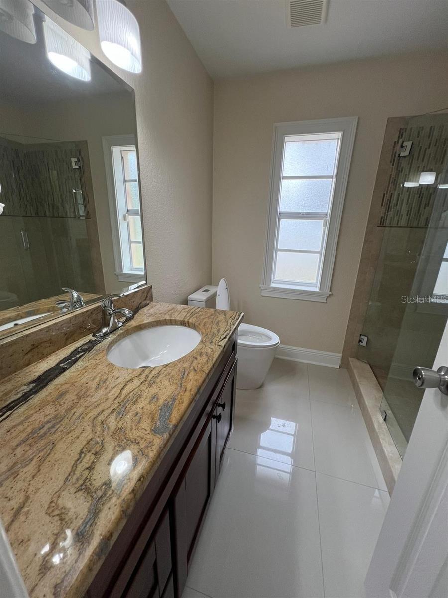 5602 JOYNER RD, TAMPA, FL, 33624