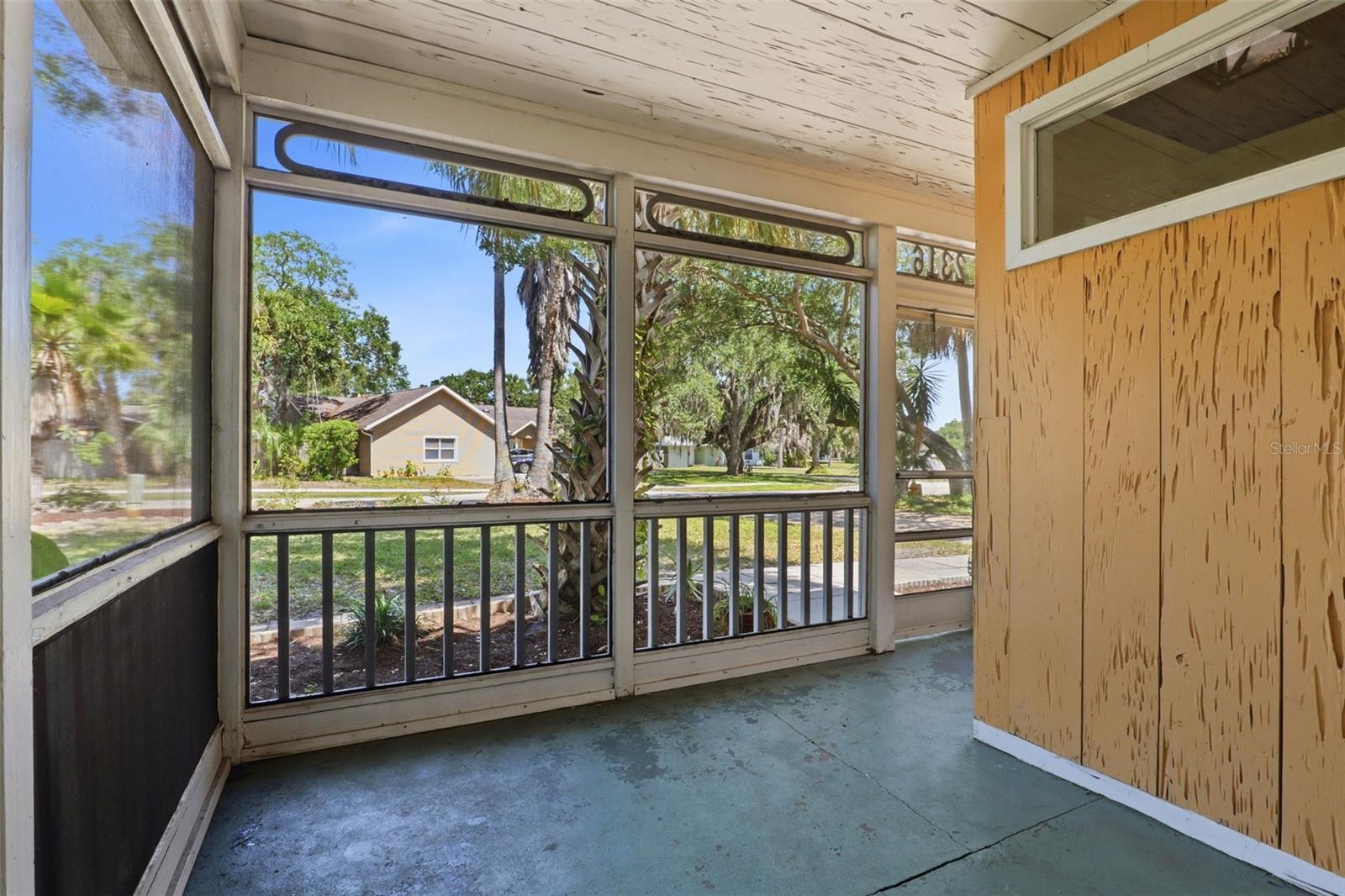 2316 COUNTRY CLUB RD, MELBOURNE, FL, 32901