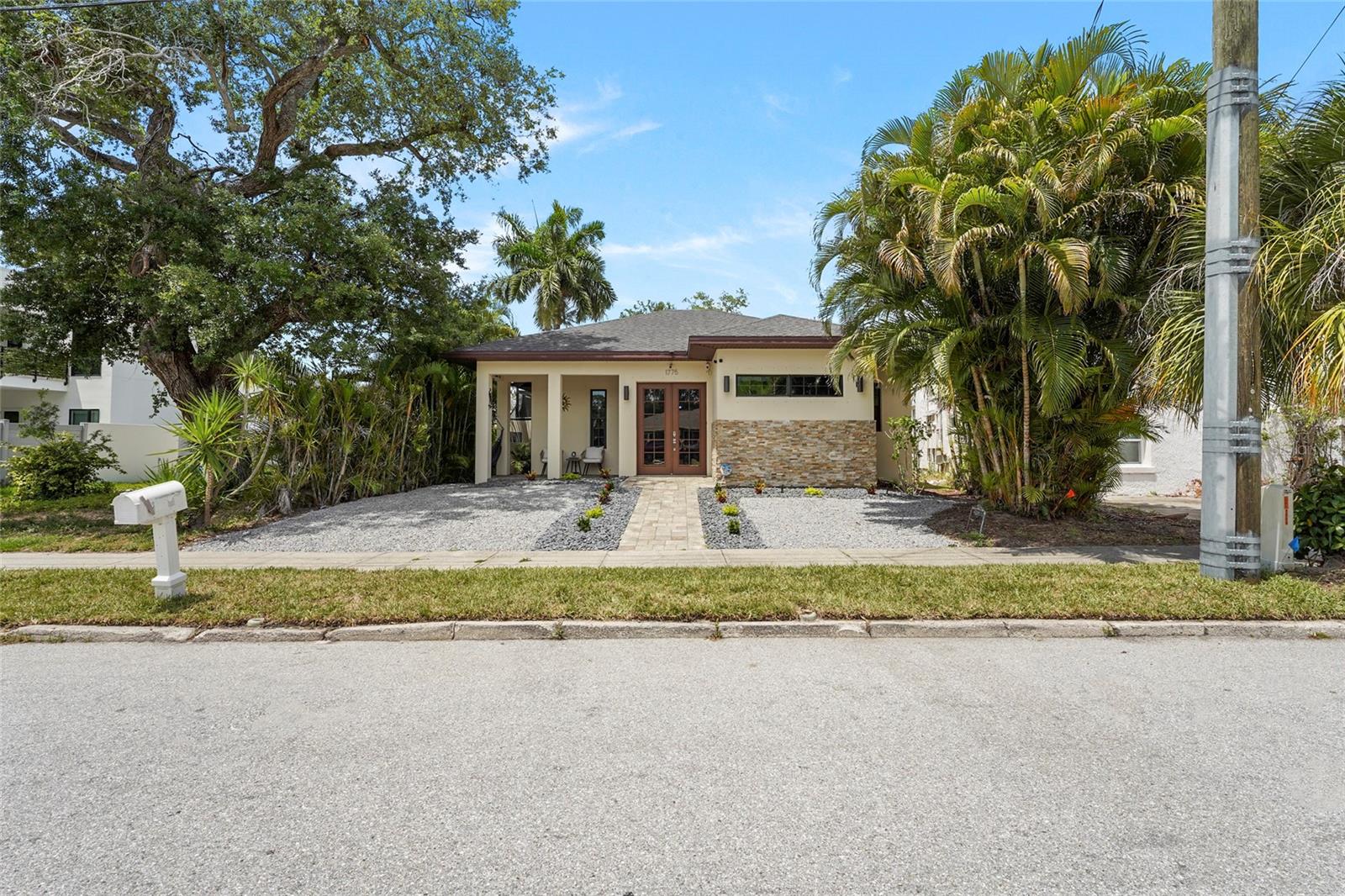 1775 7TH ST, SARASOTA, FL, 34236