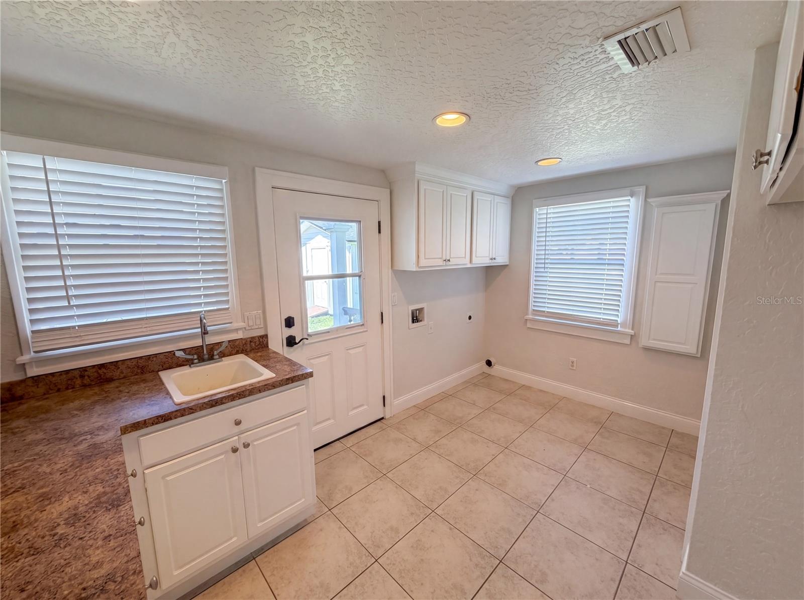 535 PALMETTO DR, MELBOURNE, FL, 32935