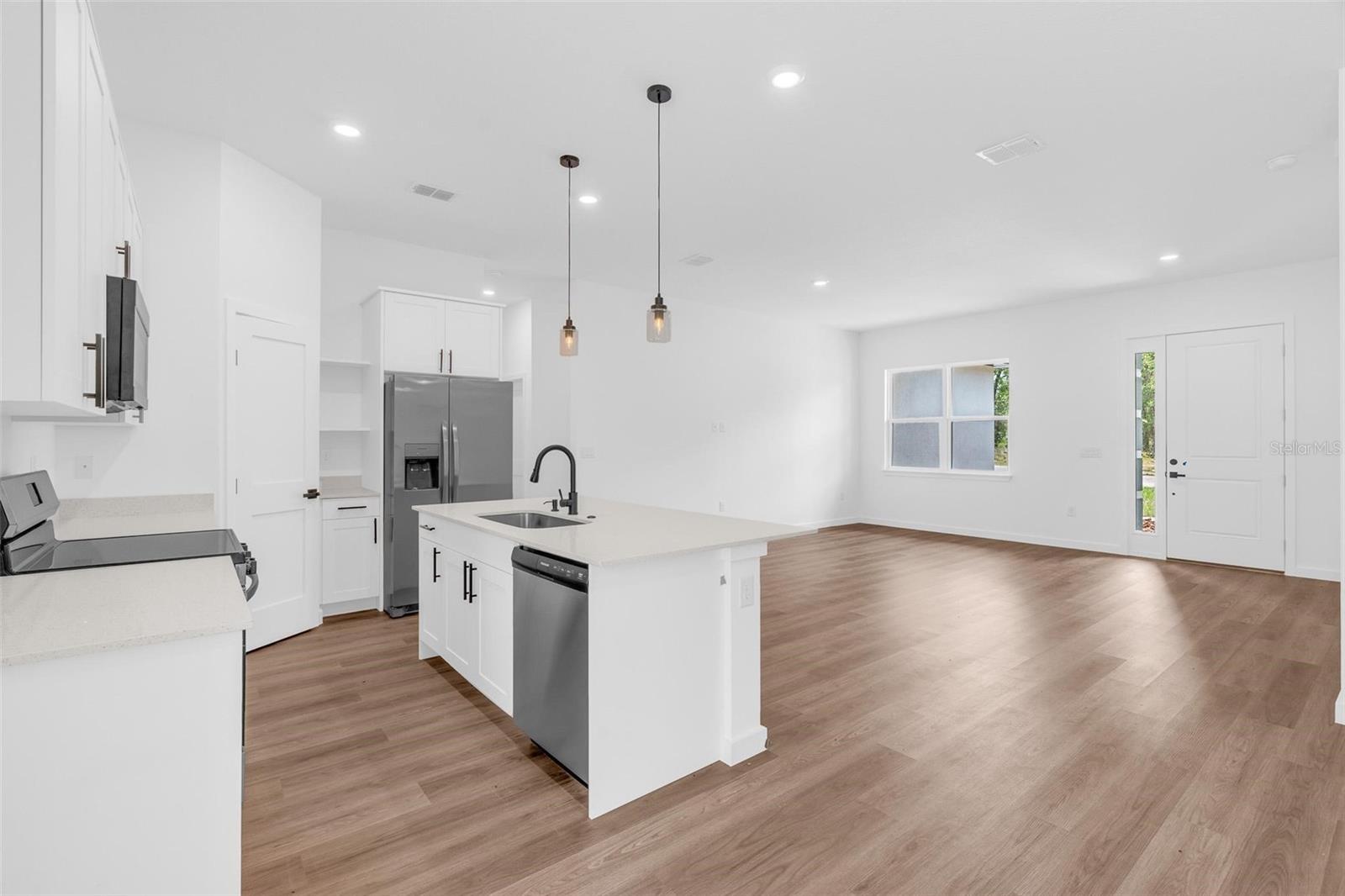 9651 W PINEVIEW WAY, DUNNELLON, FL, 34434