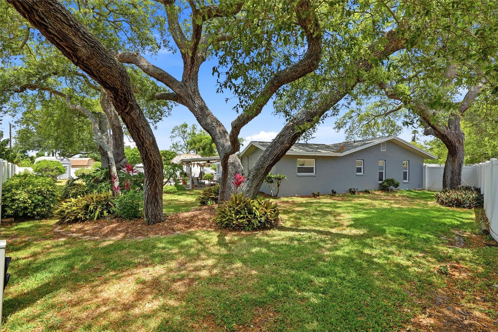 9760 136TH ST, SEMINOLE, FL, 33776