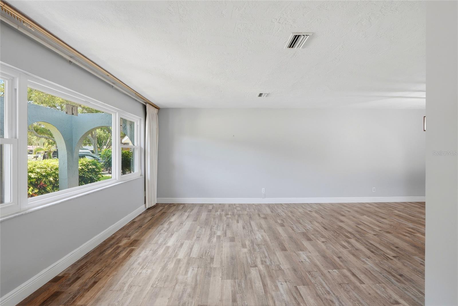 9760 136TH ST, SEMINOLE, FL, 33776
