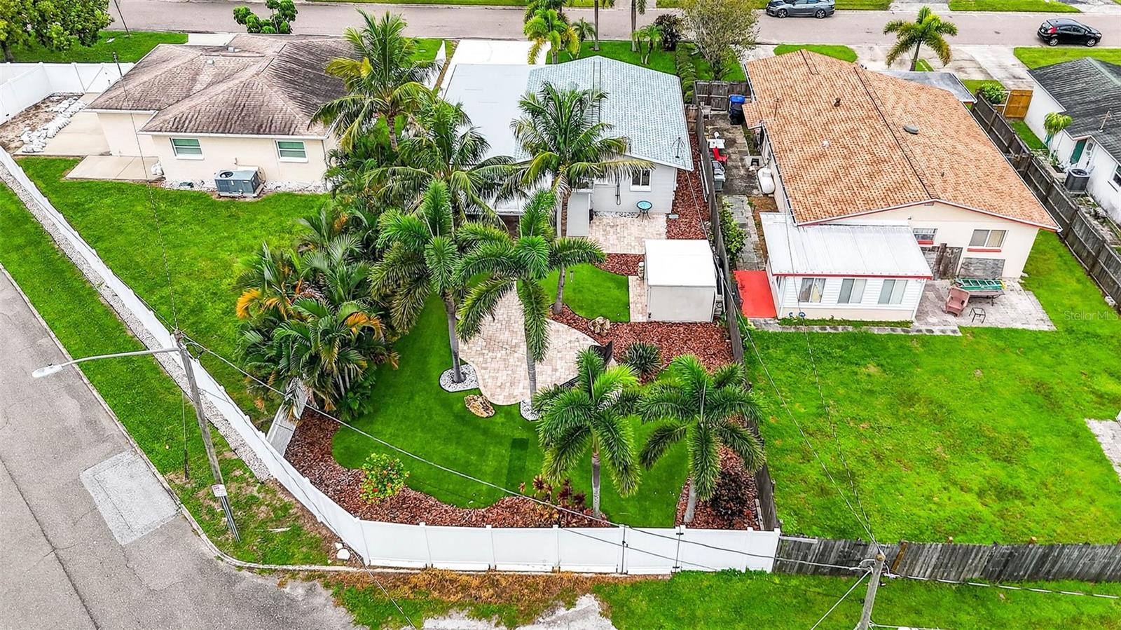 5519 COMMONWEALTH AVE N, ST PETERSBURG, FL, 33703