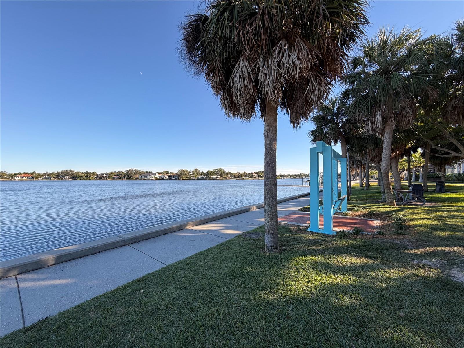 5519 COMMONWEALTH AVE N, ST PETERSBURG, FL, 33703