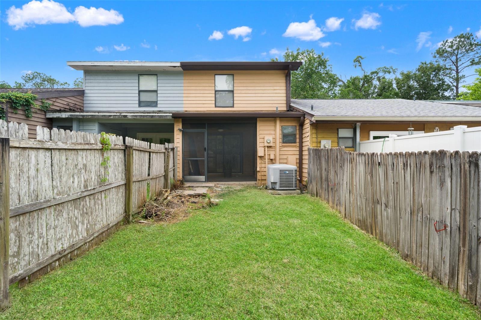 843 VILLAGE DR, BROOKSVILLE, FL, 34601