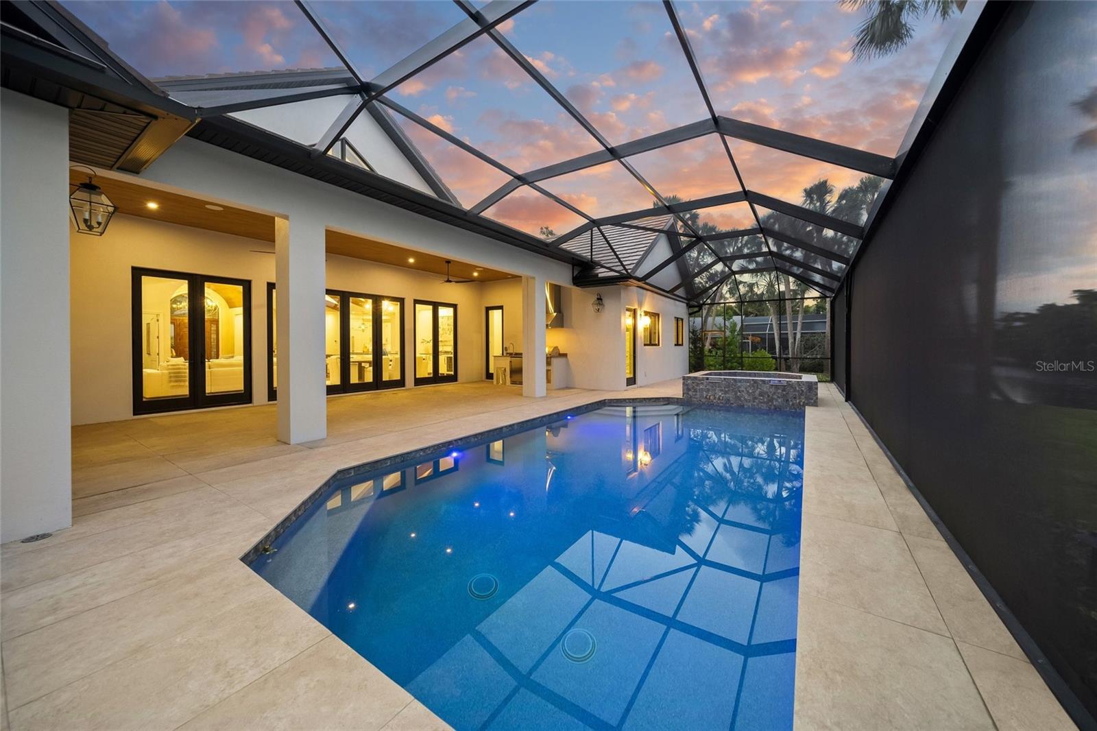 1575 EASTBROOK DR, SARASOTA, FL, 34231