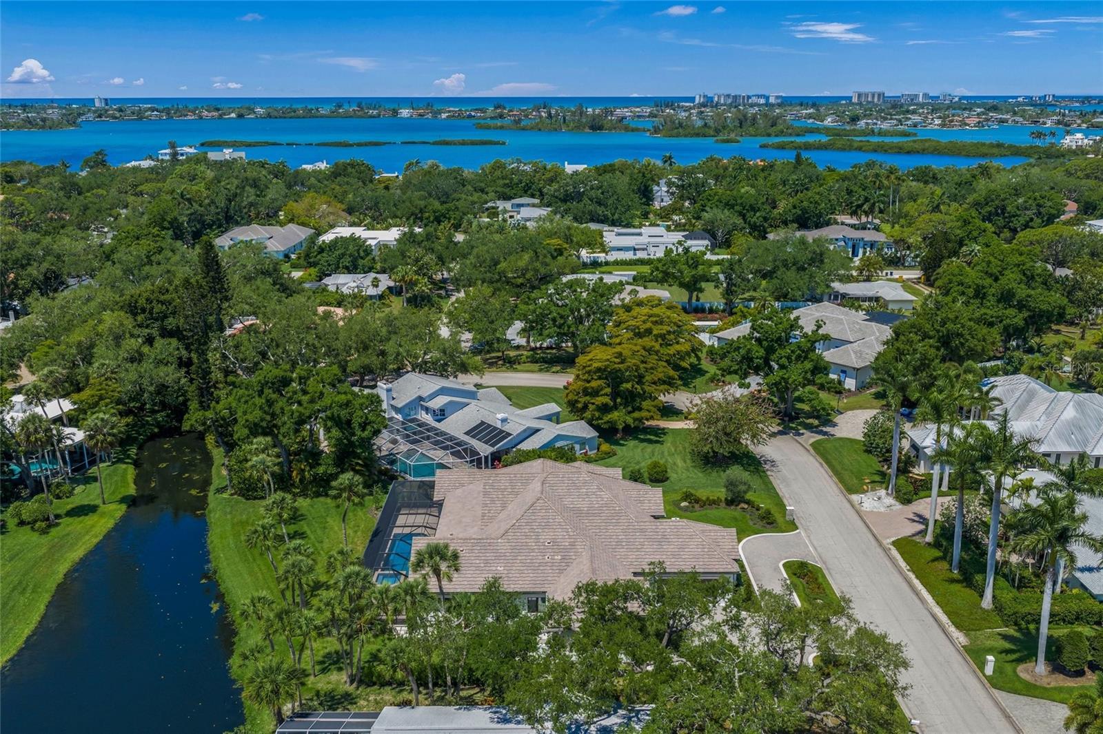 1575 EASTBROOK DR, SARASOTA, FL, 34231
