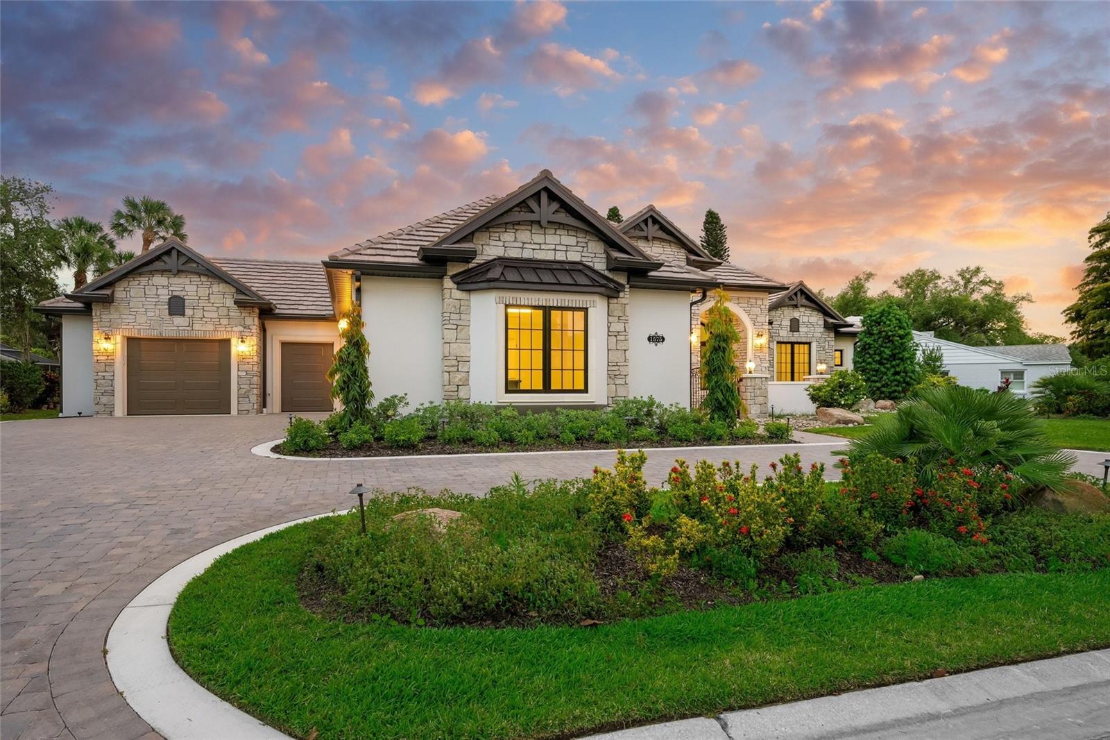 1575 EASTBROOK DR, SARASOTA, FL, 34231
