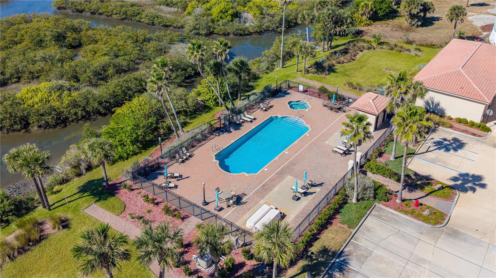 2450 N OCEAN SHORE BLVD #211, FLAGLER BEACH, FL, 32136