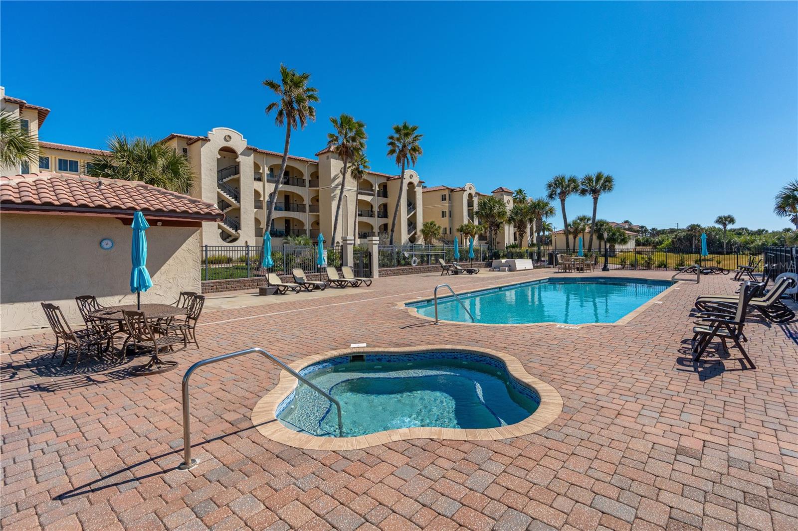 2450 N OCEAN SHORE BLVD #211, FLAGLER BEACH, FL, 32136