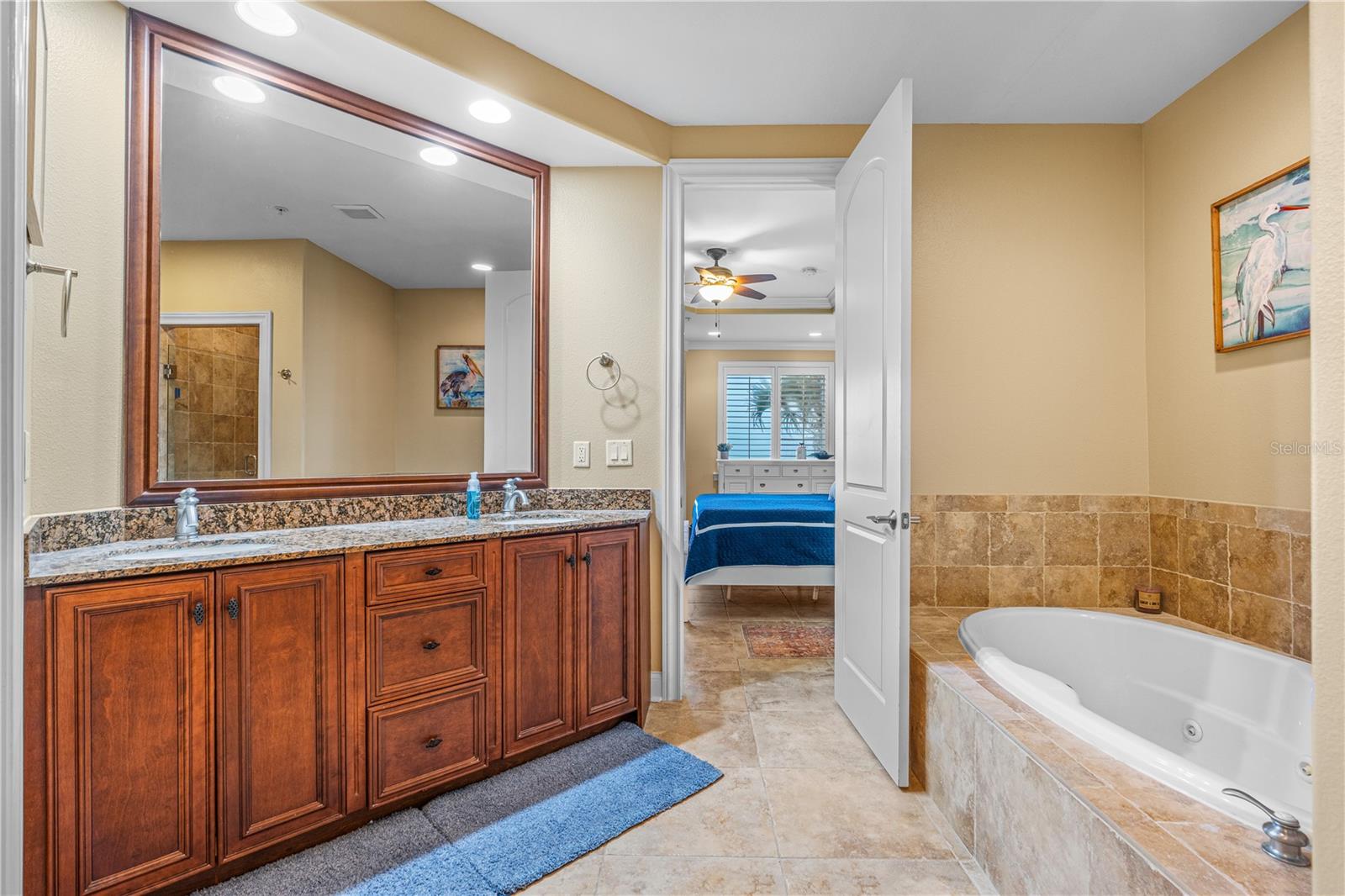 2450 N OCEAN SHORE BLVD #211, FLAGLER BEACH, FL, 32136