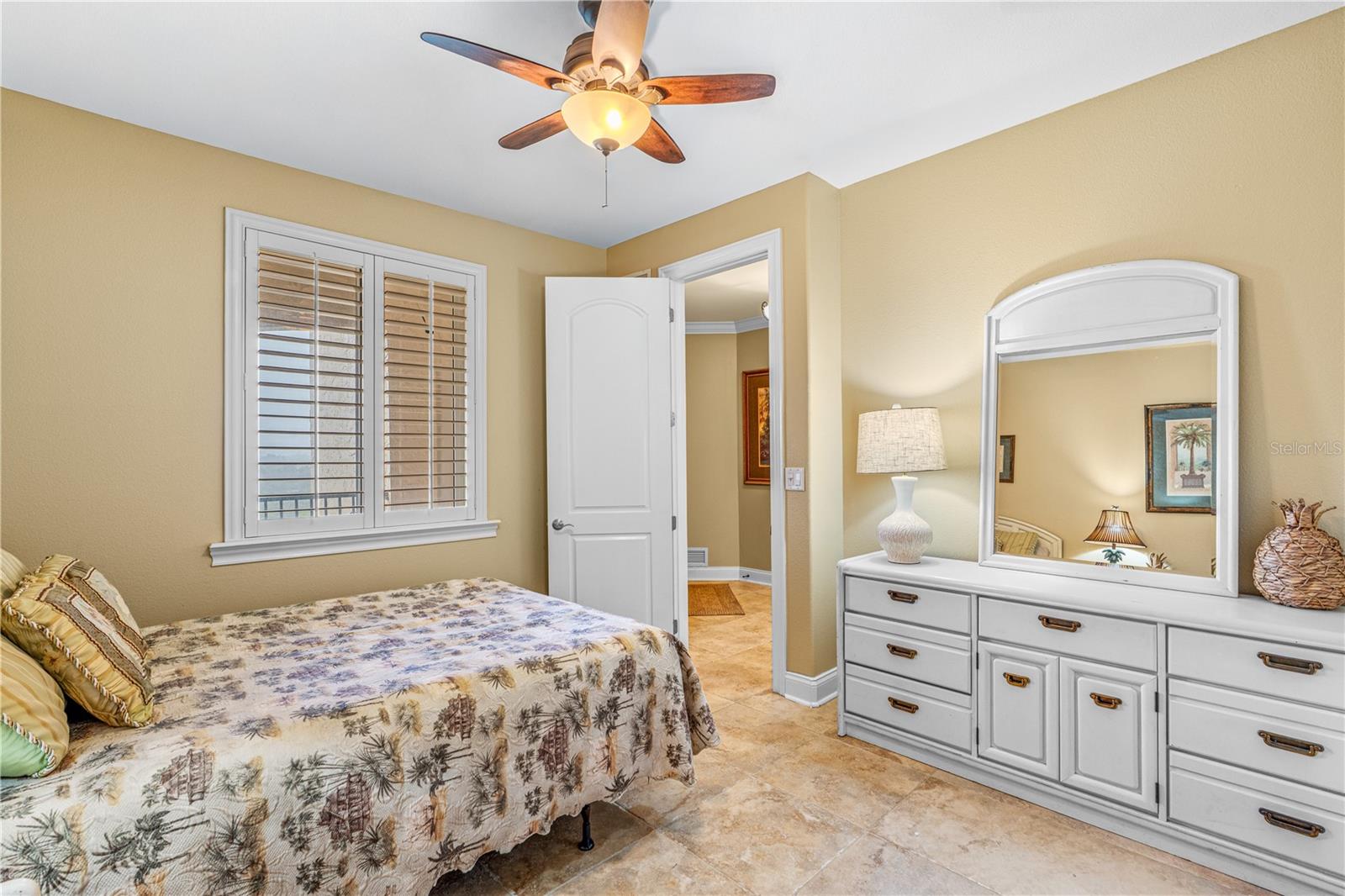 2450 N OCEAN SHORE BLVD #211, FLAGLER BEACH, FL, 32136