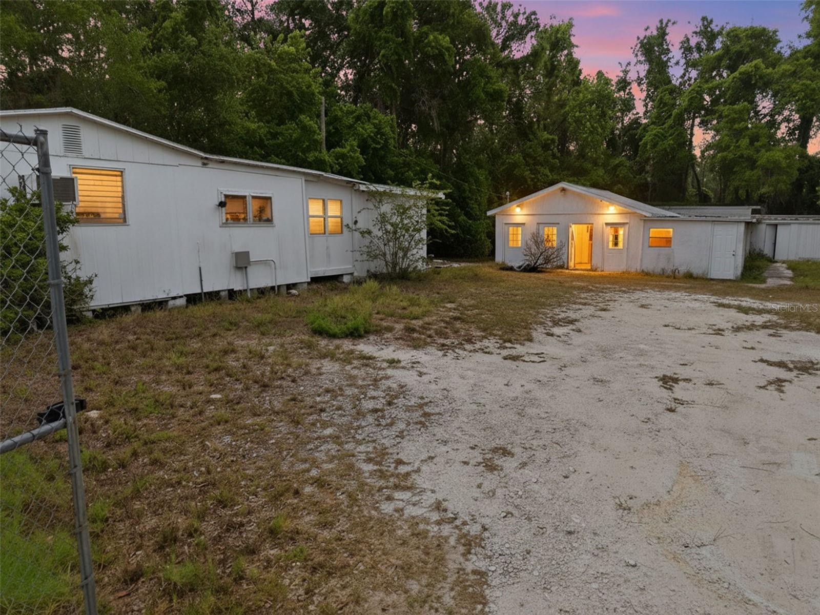 15520 CORTEZ BLVD, BROOKSVILLE, FL, 34613