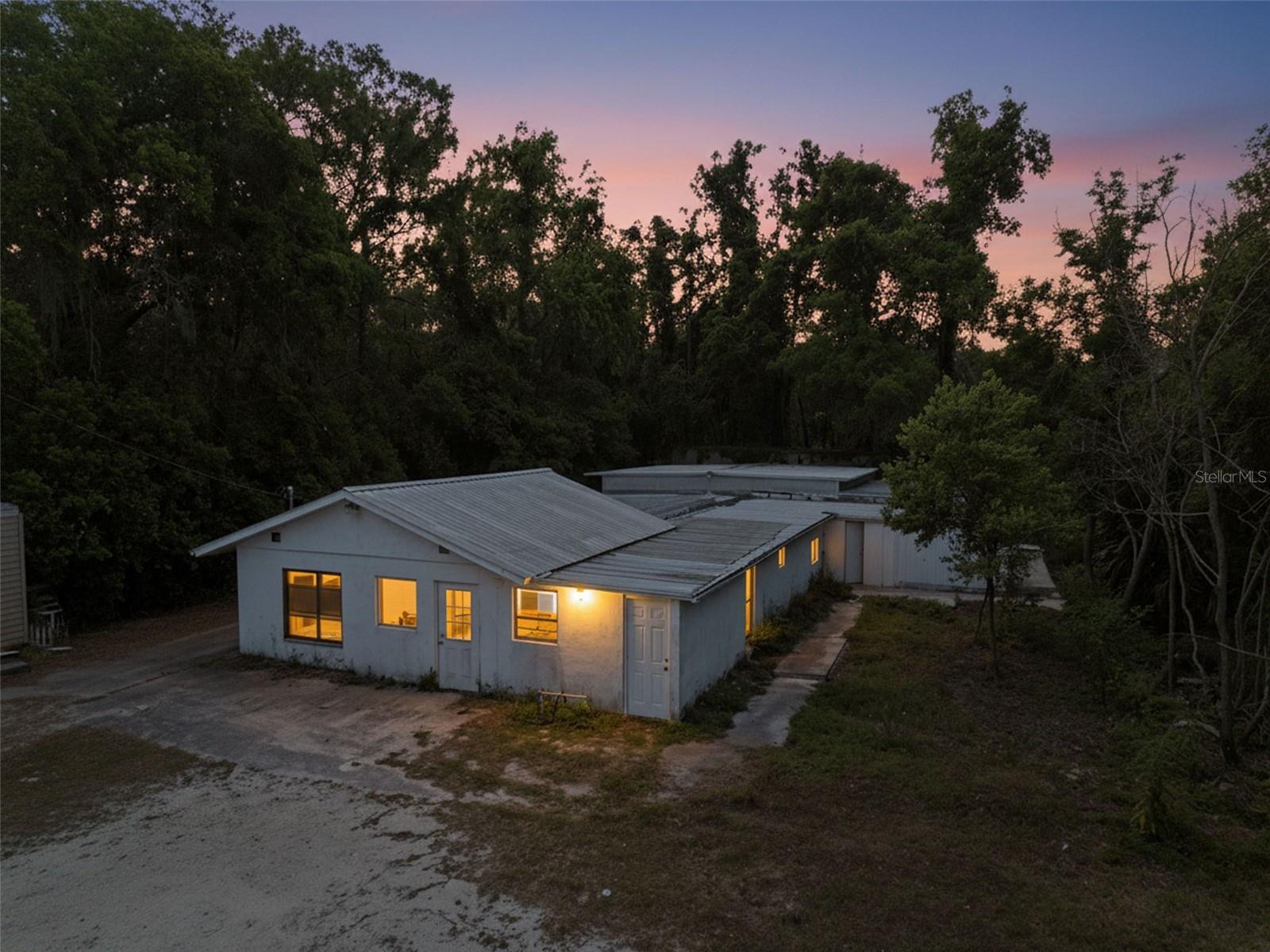 15520 CORTEZ BLVD, BROOKSVILLE, FL, 34613