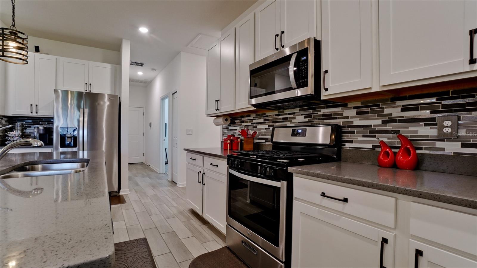 5764 BUNGALOW GROVE CT, PALMETTO, FL, 34221