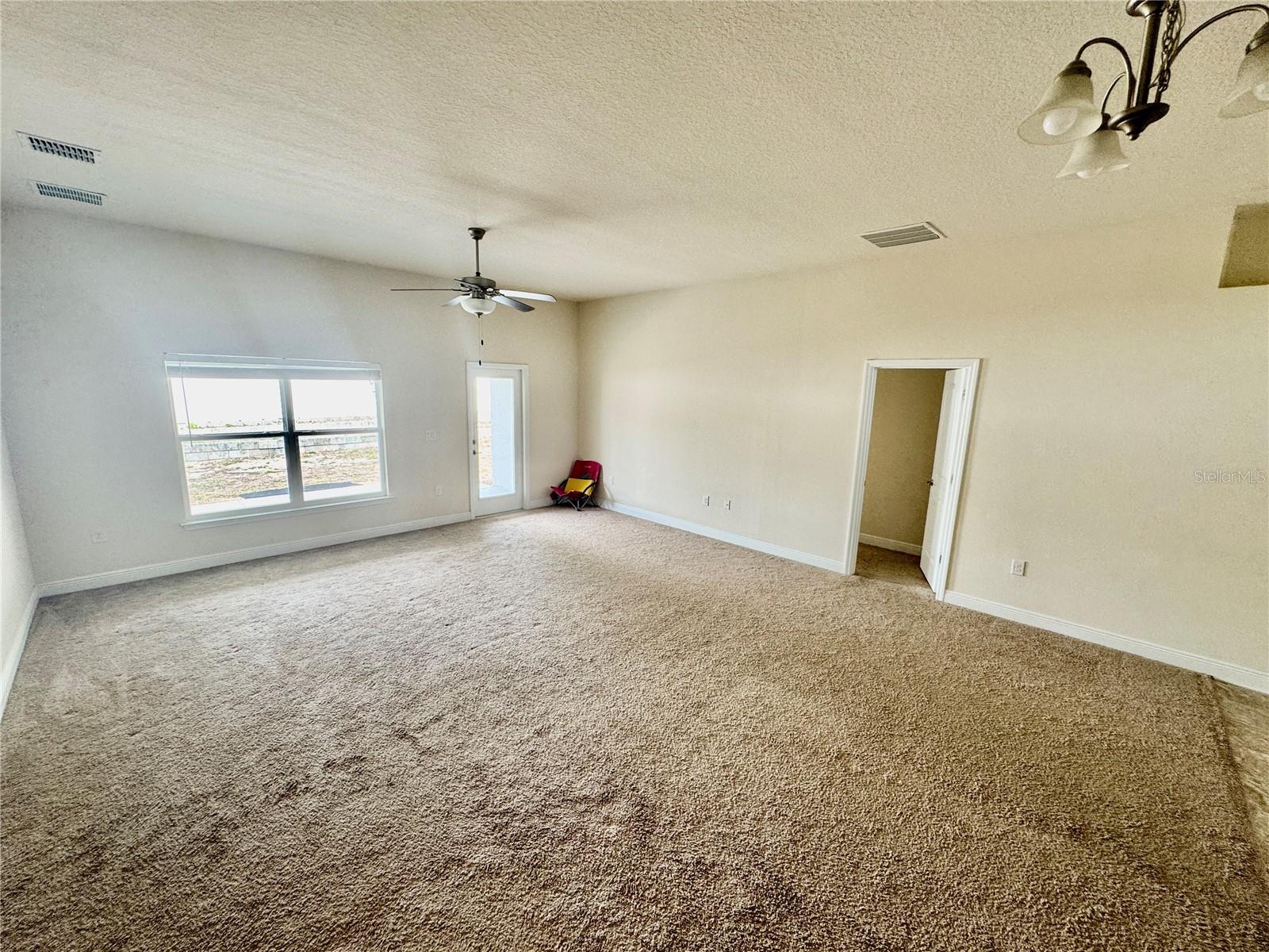 906 CHESTNUT DR, FRUITLAND PARK, FL, 34731