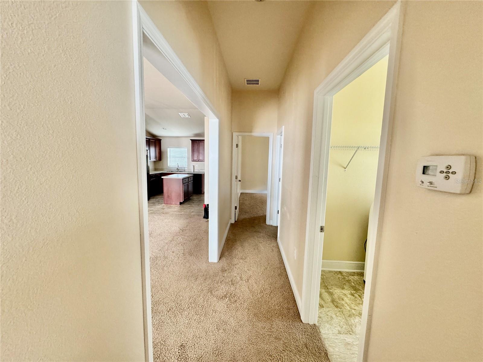 906 CHESTNUT DR, FRUITLAND PARK, FL, 34731