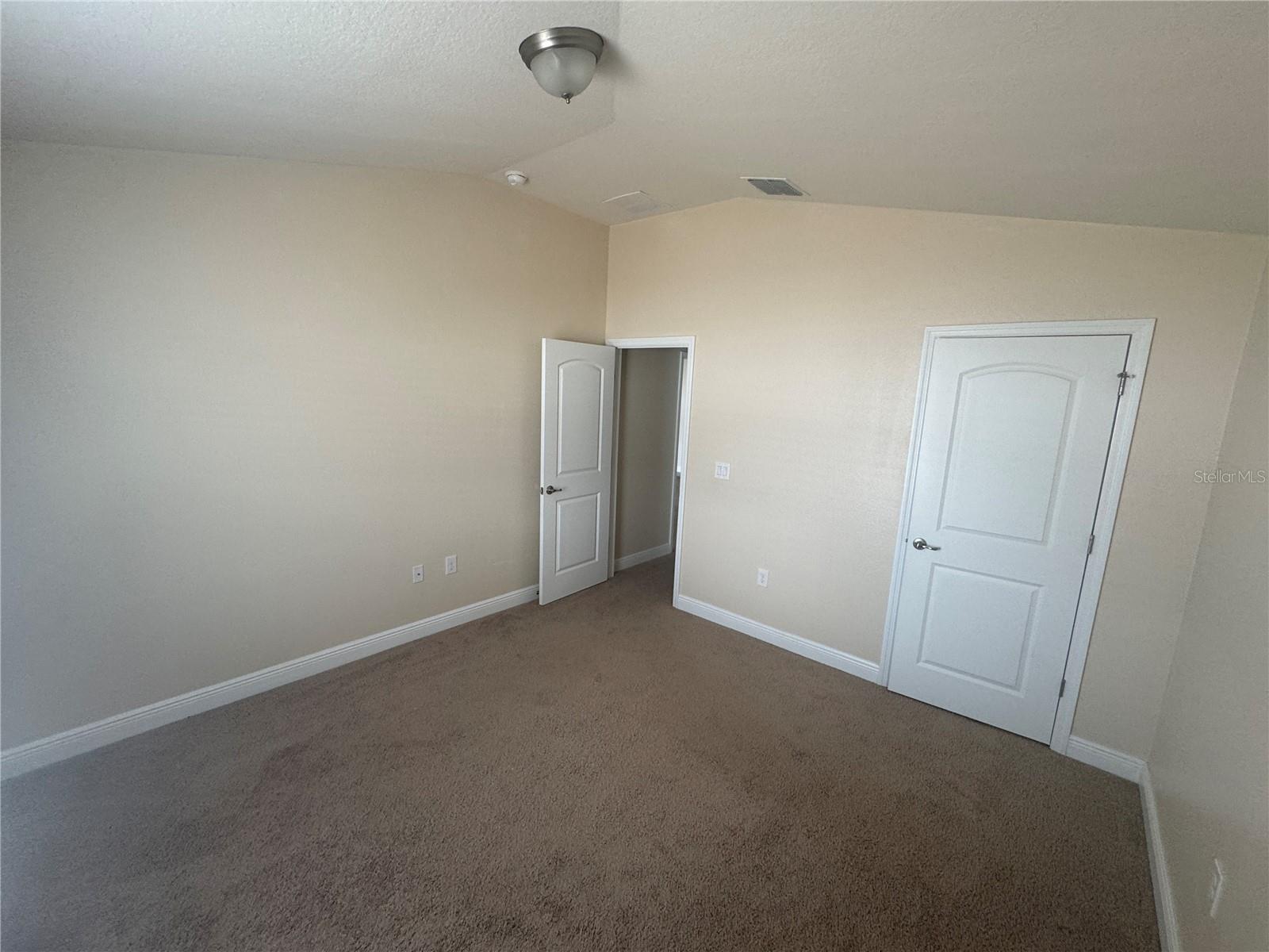 906 CHESTNUT DR, FRUITLAND PARK, FL, 34731