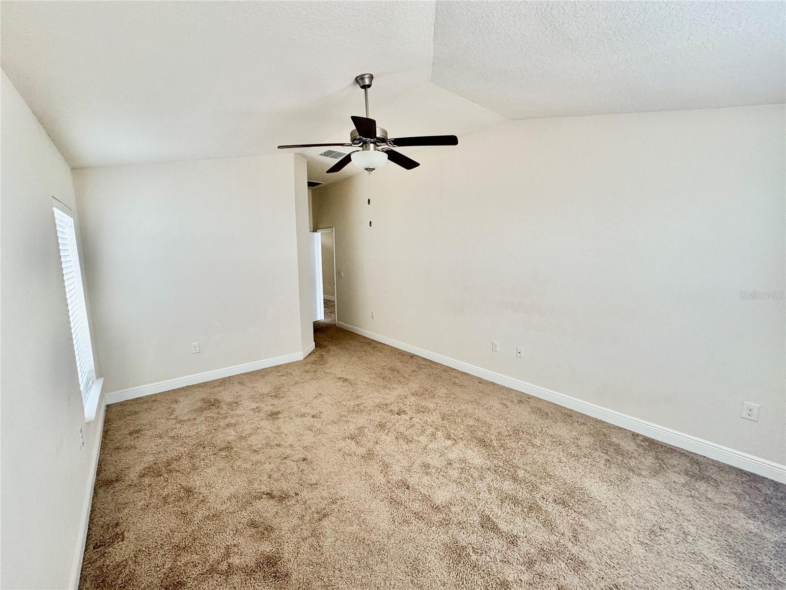 906 CHESTNUT DR, FRUITLAND PARK, FL, 34731
