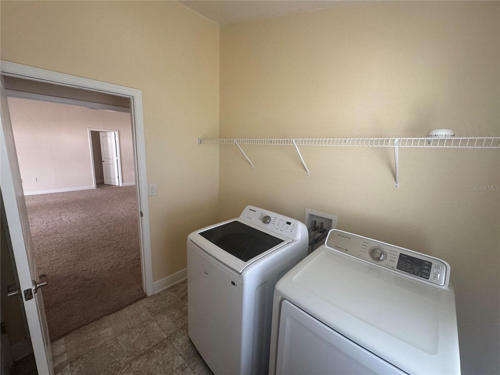906 CHESTNUT DR, FRUITLAND PARK, FL, 34731