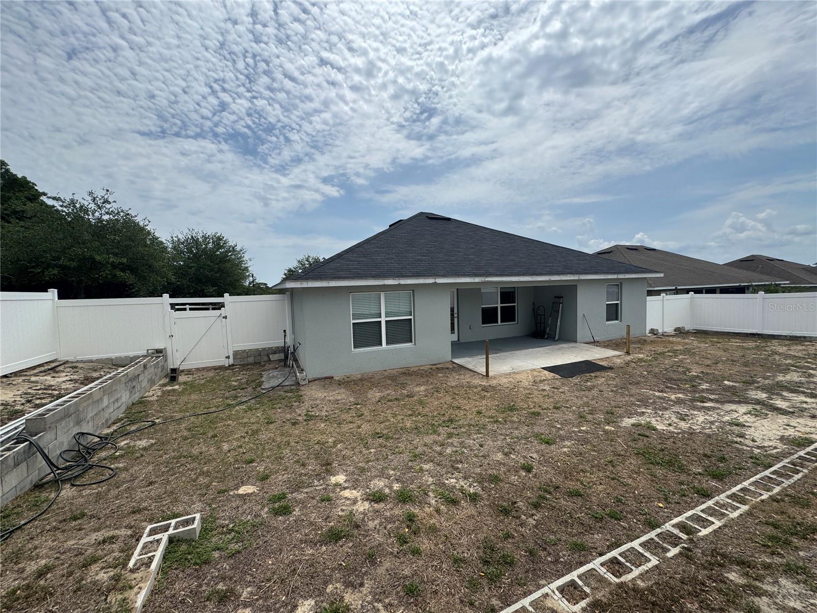906 CHESTNUT DR, FRUITLAND PARK, FL, 34731