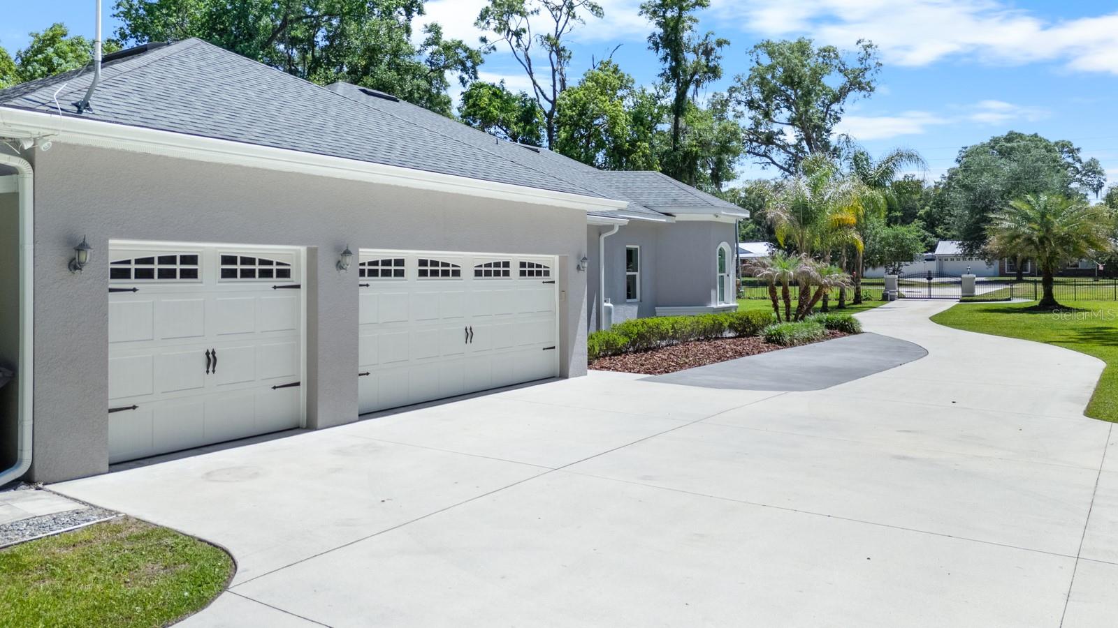 4040 GRAND AVE, DELAND, FL, 32720