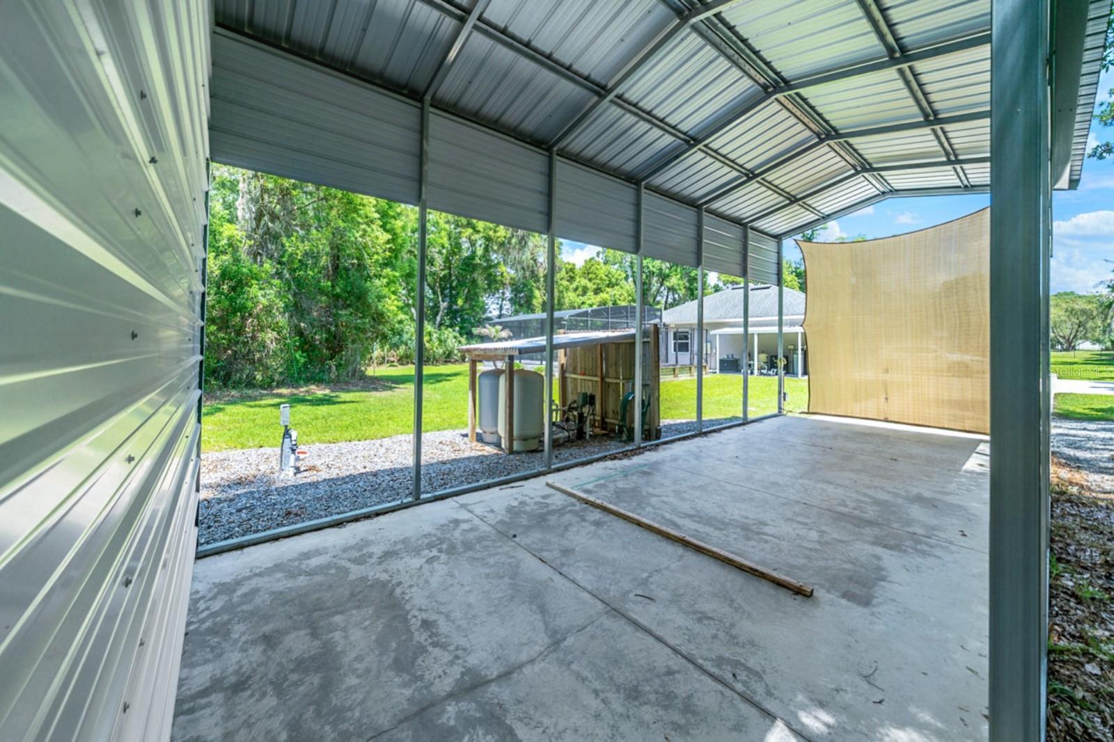4040 GRAND AVE, DELAND, FL, 32720