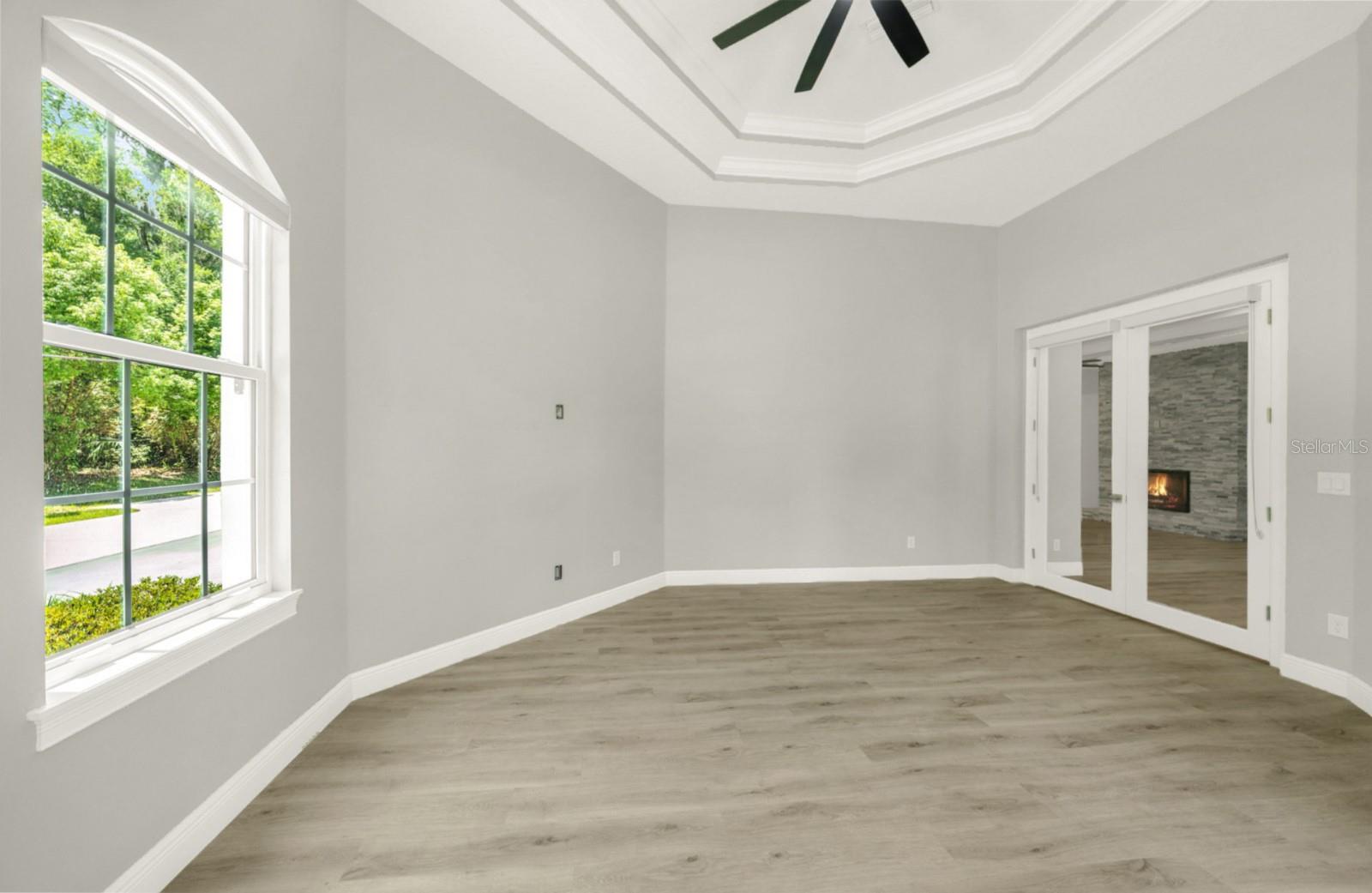 4040 GRAND AVE, DELAND, FL, 32720