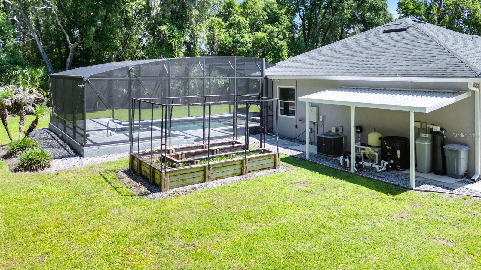 4040 GRAND AVE, DELAND, FL, 32720
