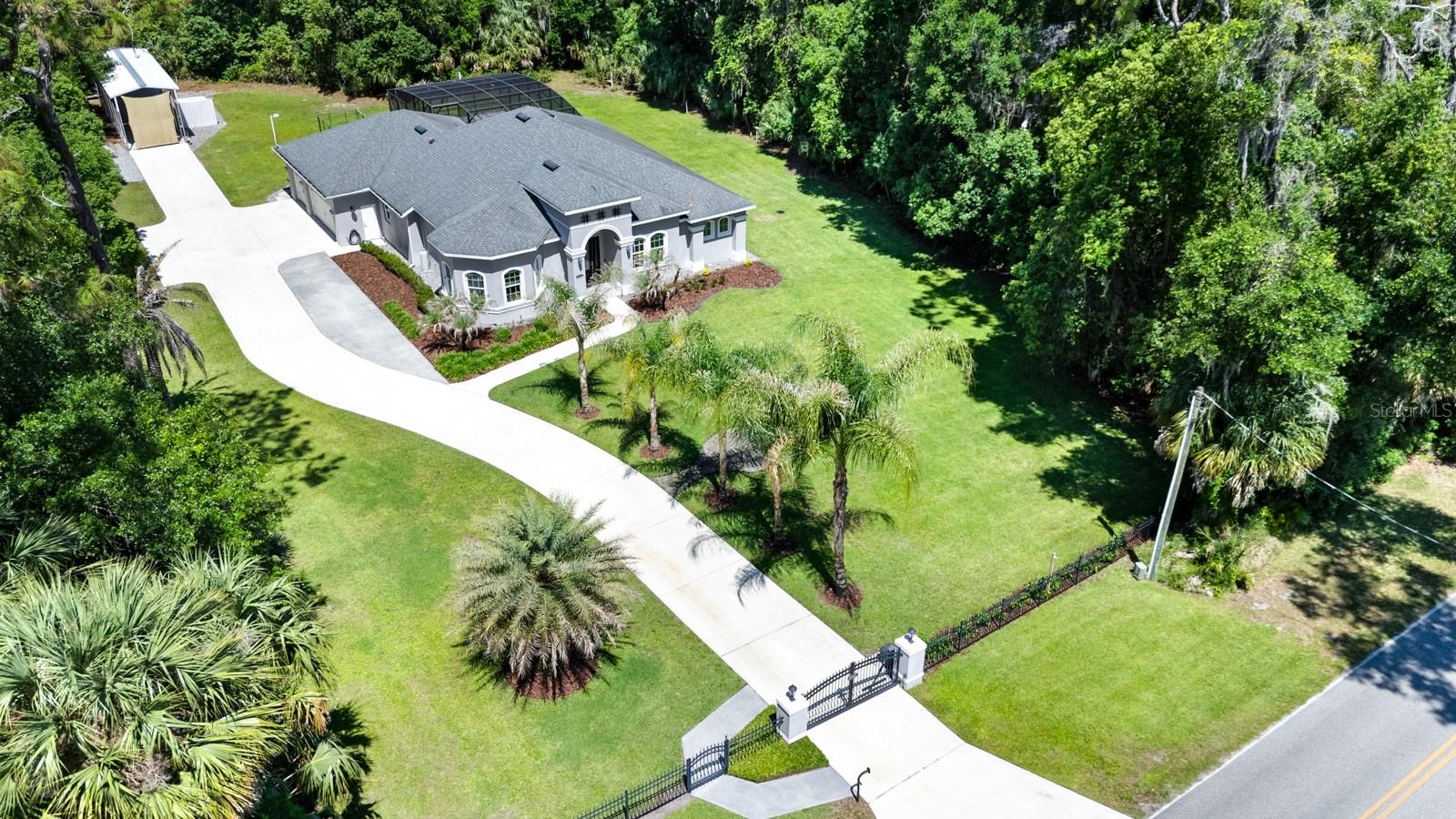 4040 GRAND AVE, DELAND, FL, 32720
