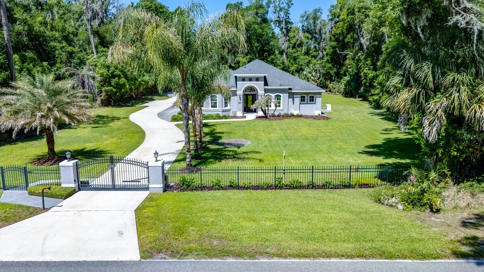 4040 GRAND AVE, DELAND, FL, 32720