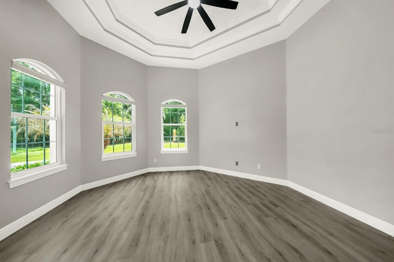 4040 GRAND AVE, DELAND, FL, 32720