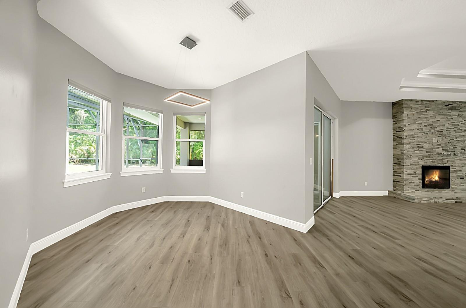4040 GRAND AVE, DELAND, FL, 32720