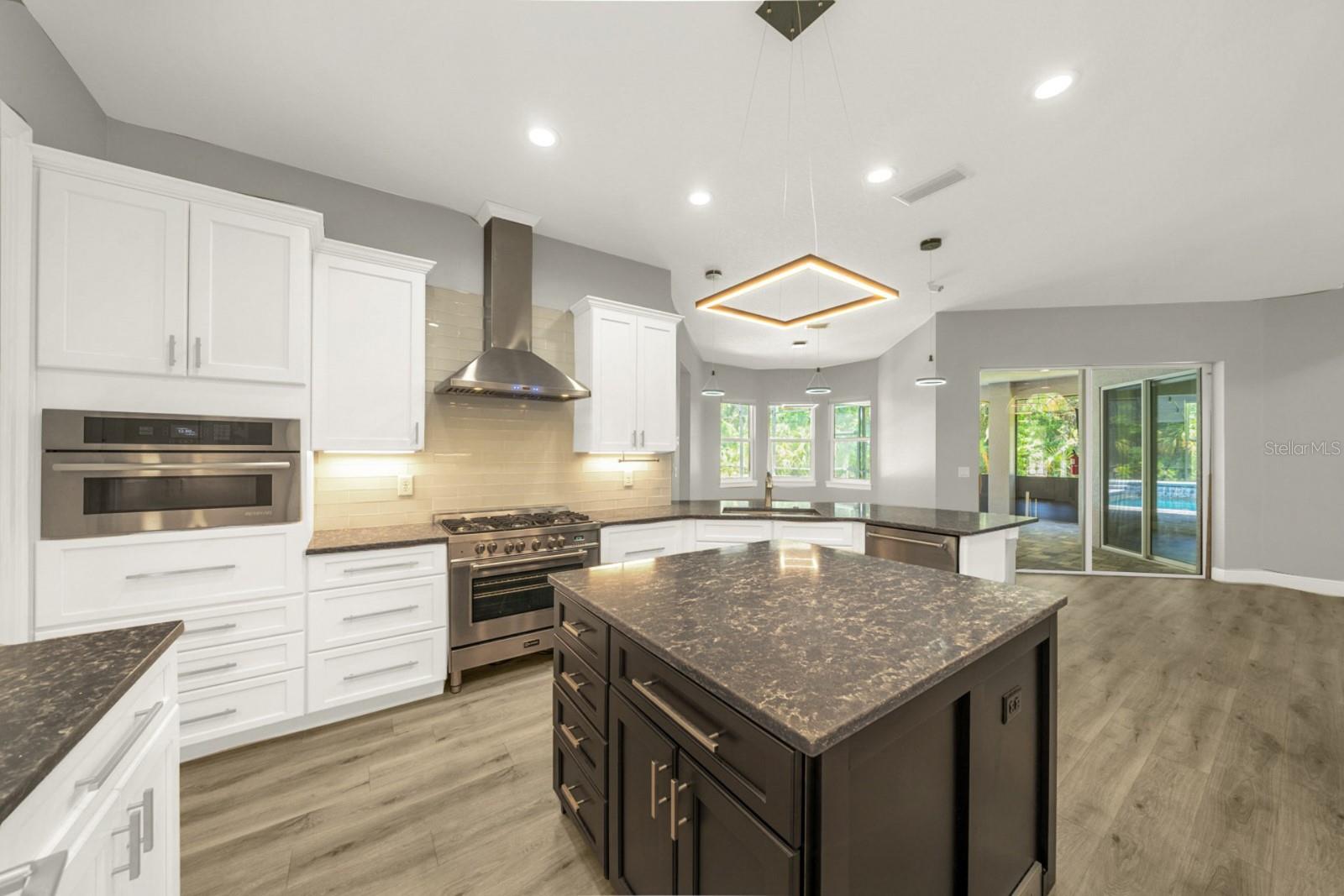 4040 GRAND AVE, DELAND, FL, 32720